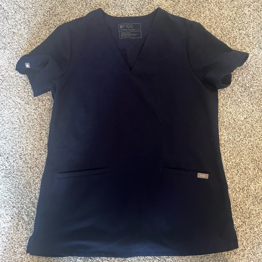 Navy Figs Women's scrub set pants LIVINGSTON small TALL and top is small